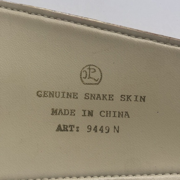 JR Comeco adjustable silver snakeskin belt. - Picture 8 of 12